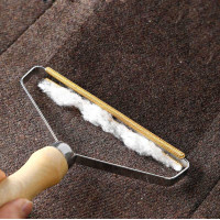 Portable Manual Sofa Clothes Cleaning Lint Remover Pet Hair Brush 